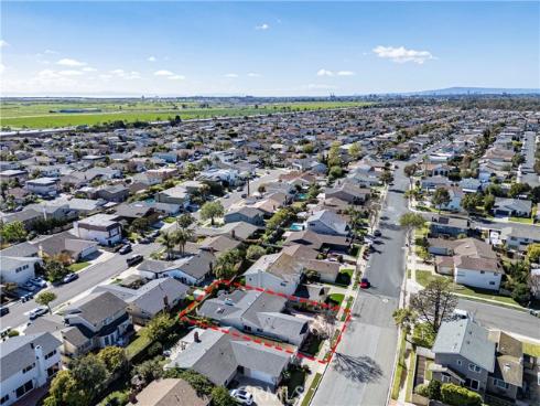 4764  Fir  , Seal Beach, CA