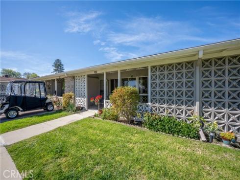 13751  St Andrews  33j  DriveM-1, Seal Beach, CA