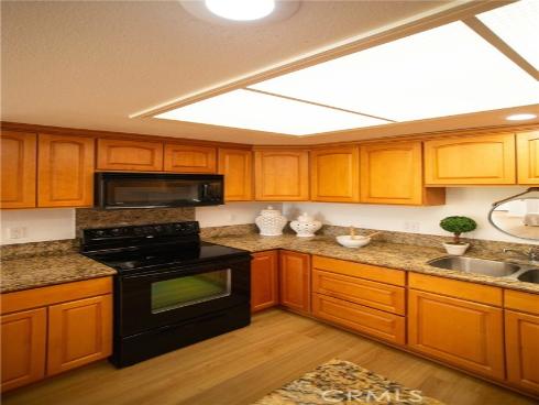 13730  Annandale Dr., M1-31f  , Seal Beach, CA