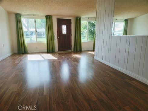 13920  Thunderbird  007C  Drive, Seal Beach, CA