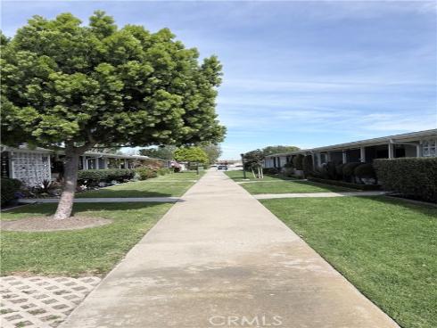 1680  Monterey Rd., M2-10i  , Seal Beach, CA