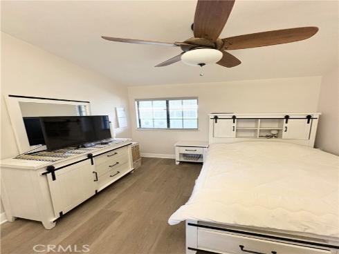 1680  Monterey Rd., M2-10i  , Seal Beach, CA