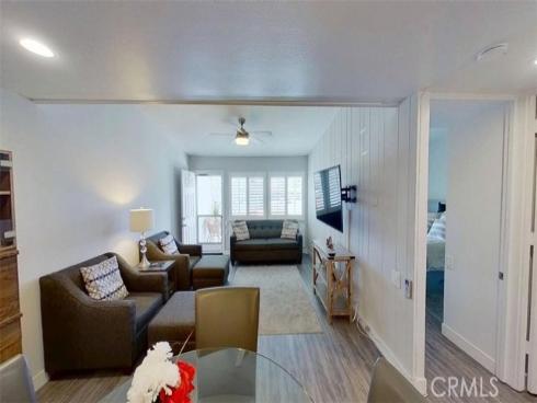 13721  Alderwood Lane  28 E M3 , Seal Beach, CA