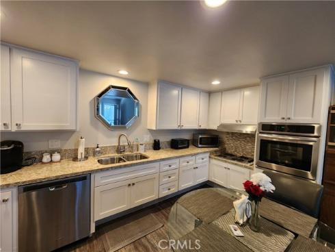 13721  Alderwood Lane  28 E M3 , Seal Beach, CA