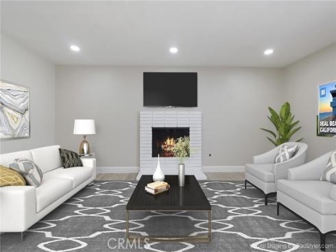 915  Coastline  , Seal Beach, CA