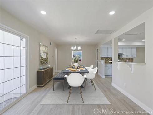 915  Coastline  , Seal Beach, CA