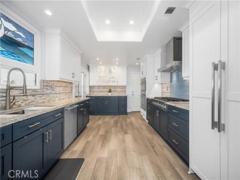 1713  Electric Avenue  , Seal Beach, CA