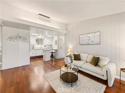 1200  Canoe Brook  19D  Drive, Seal Beach, CA