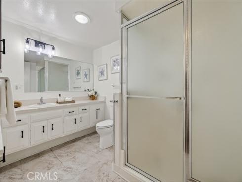 1200  Canoe Brook  19D  Drive, Seal Beach, CA