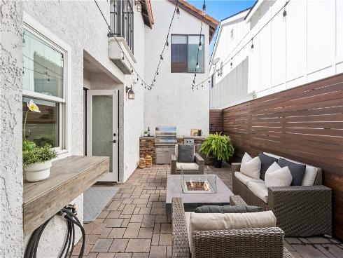 311  16th  , Seal Beach, CA