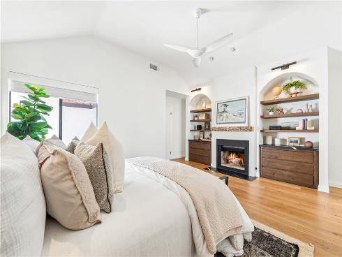 311  16th  , Seal Beach, CA