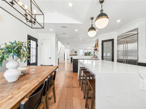 311  16th  , Seal Beach, CA