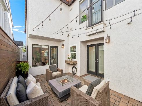 311  16th  , Seal Beach, CA