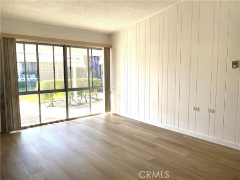 1520  Pelham Rd., M5-126e  , Seal Beach, CA