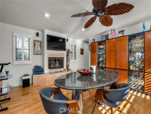 236  8th St  , Seal Beach, CA