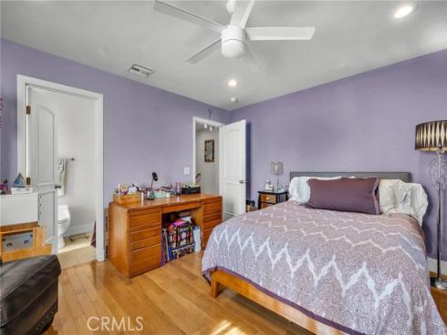 236  8th St  , Seal Beach, CA