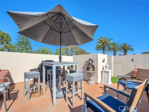 236  8th St  , Seal Beach, CA