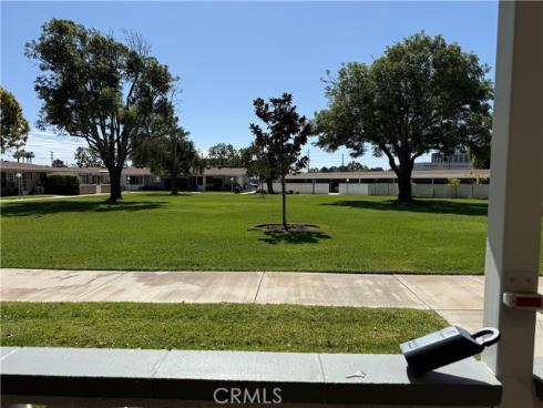 13881  Thunderbird M1-64d  , Seal Beach, CA