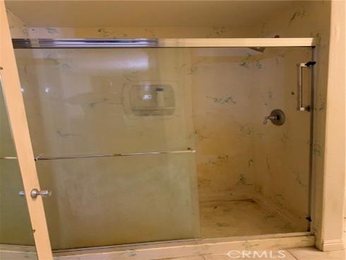 1641  Monterey Rd., M2-18c  , Seal Beach, CA