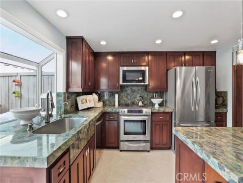 328  Regatta Way  , Seal Beach, CA