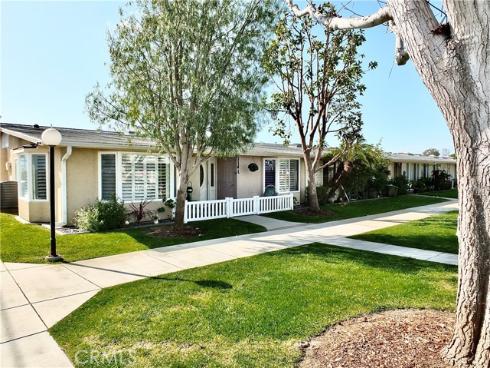 1560  Homewood  114-L  Road, Seal Beach, CA