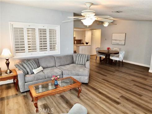 1560  Homewood  114-L  Road, Seal Beach, CA