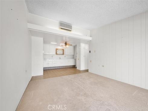 13660  Annandale  21J M1  Drive, Seal Beach, CA