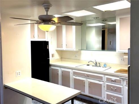 1075  Brookline  M9-220E  Road, Seal Beach, CA