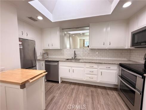 1520  Northwood Road  244E , Seal Beach, CA