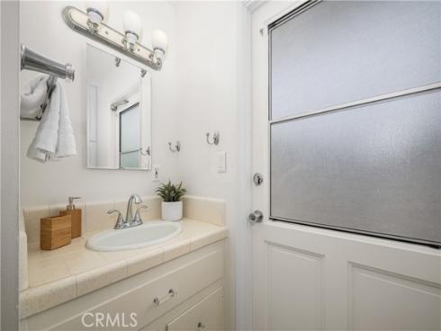 1135  Catalina Ave.  , Seal Beach, CA