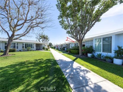 13800  Canoe Brook  15-H , Seal Beach, CA
