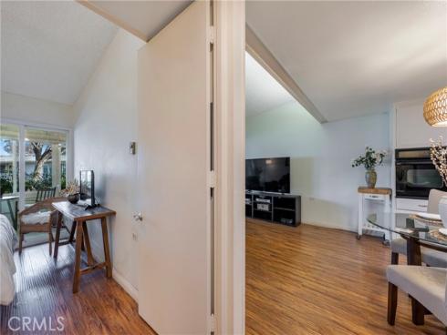 13800  Canoe Brook  15-H , Seal Beach, CA