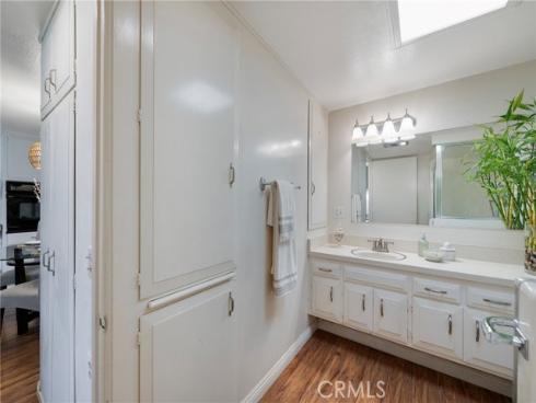 13800  Canoe Brook  15-H , Seal Beach, CA