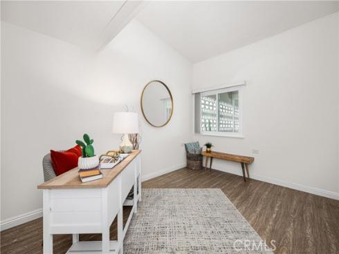 1680  Monterey  10G  RoadM-2, Seal Beach, CA