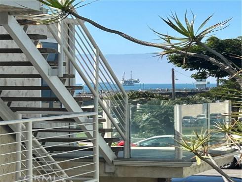 805  Ocean  6  Avenue, Seal Beach, CA