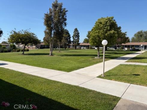 13860  St Andrews  60-H  Drive, Seal Beach, CA