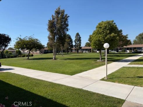 13860  St Andrews  60-H  Drive, Seal Beach, CA