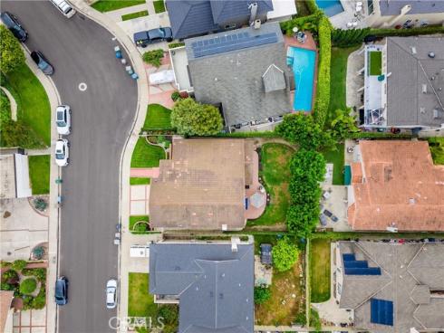 3601  Bluebell St  , Seal Beach, CA