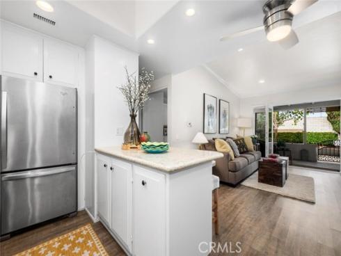 13140 Nassau 214B Drive, Seal Beach, CA
