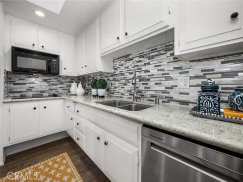 13140 Nassau 214B Drive, Seal Beach, CA