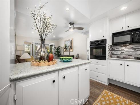13140 Nassau 214B Drive, Seal Beach, CA
