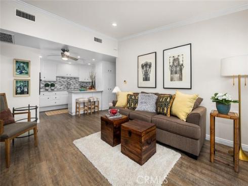 13140 Nassau 214B Drive, Seal Beach, CA