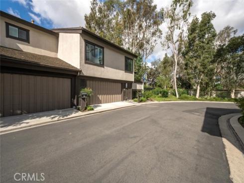 570  Old Ranch  17  Road, Seal Beach, CA