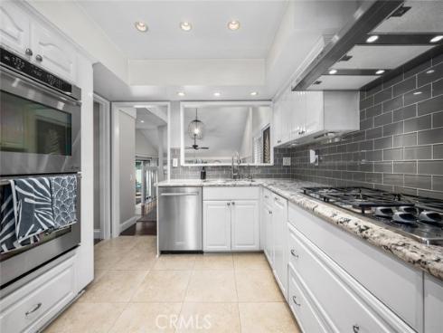 570  Old Ranch  17  Road, Seal Beach, CA