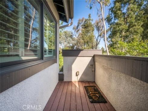 570  Old Ranch  17  Road, Seal Beach, CA