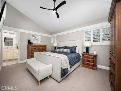 570  Old Ranch  17  Road, Seal Beach, CA