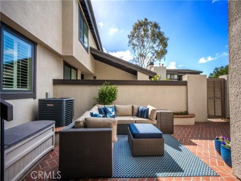 570  Old Ranch  17  Road, Seal Beach, CA