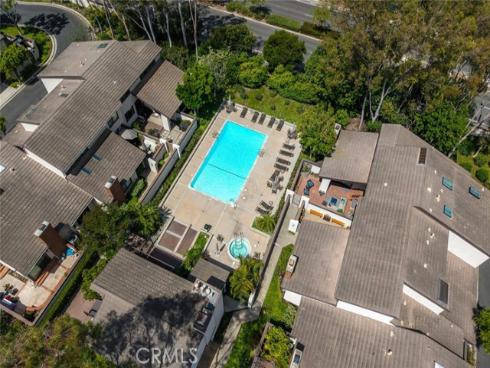 570  Old Ranch  17  Road, Seal Beach, CA