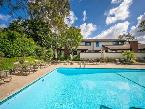 570  Old Ranch  17  Road, Seal Beach, CA