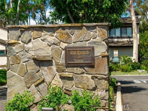 570  Old Ranch  17  Road, Seal Beach, CA